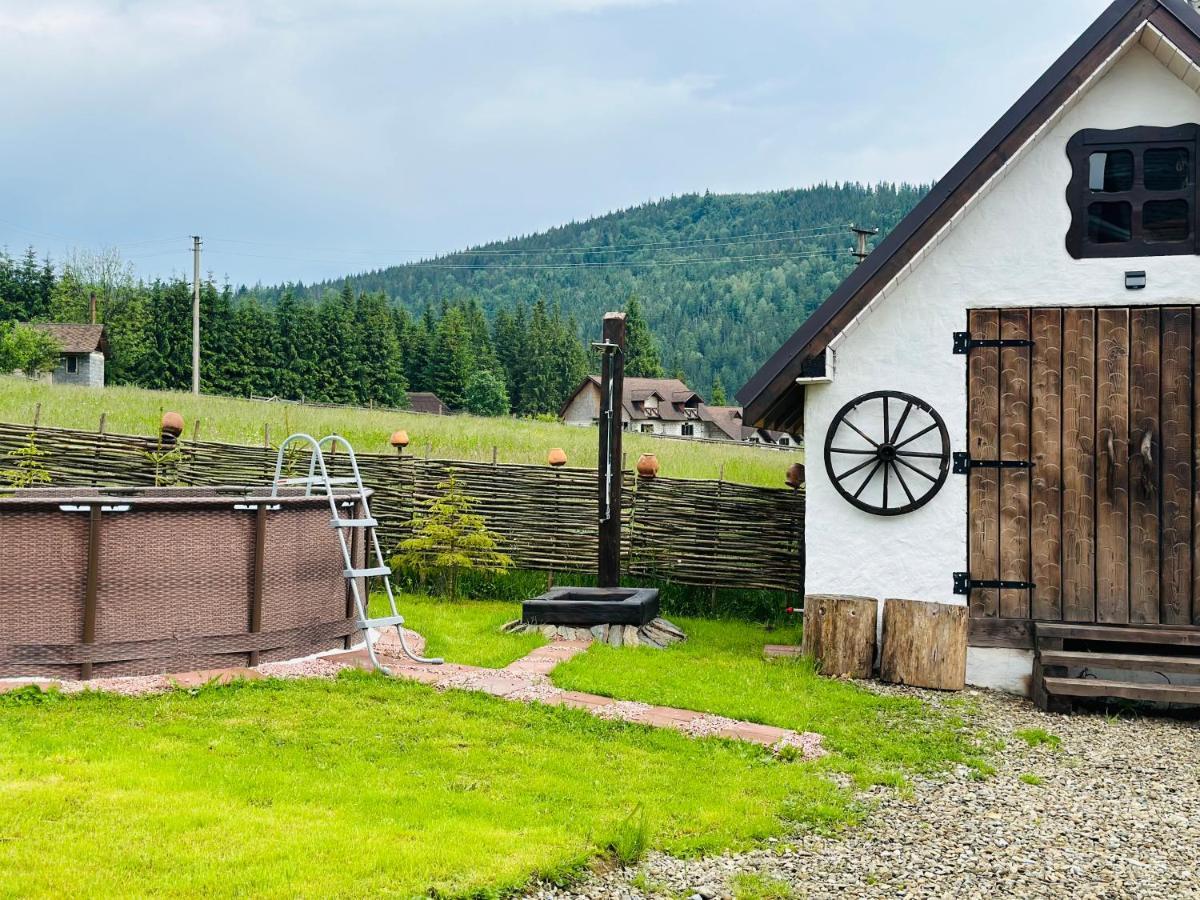 Guest House Lileya Bukovel Bagian luar foto