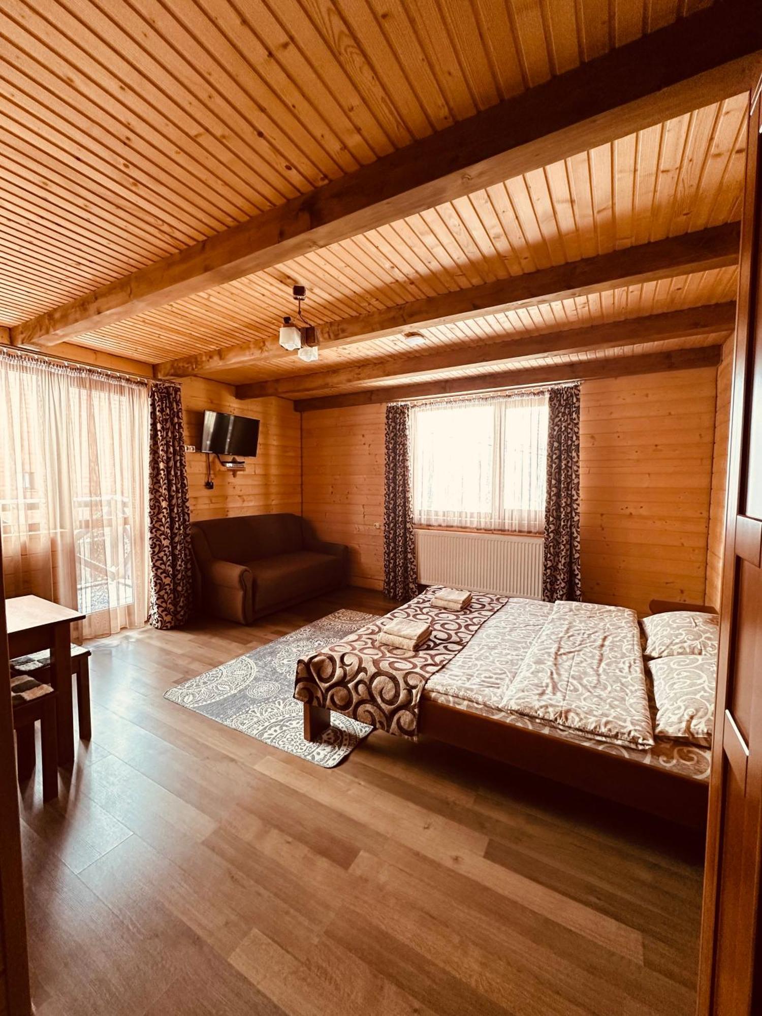 Guest House Lileya Bukovel Bagian luar foto