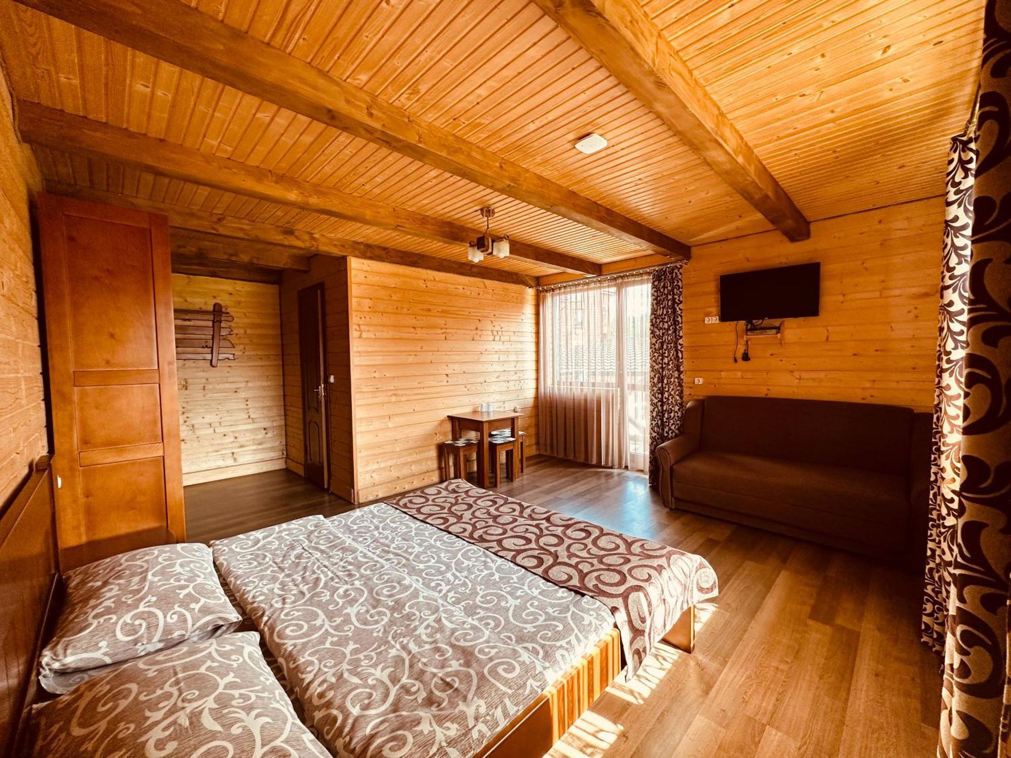 Guest House Lileya Bukovel Bagian luar foto