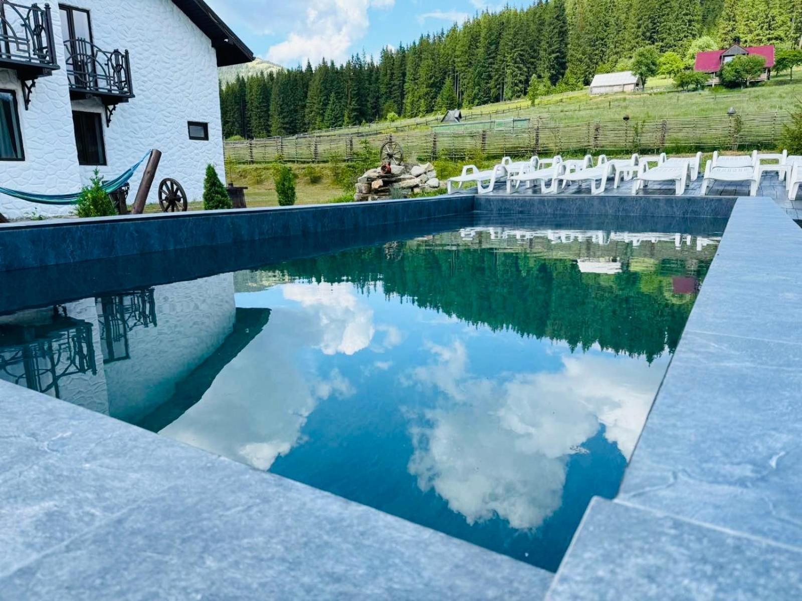 Guest House Lileya Bukovel Bagian luar foto